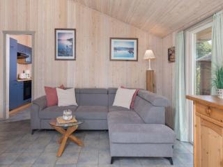 Ferienhaus mit Sauna im Ferienpark Mirow - 2