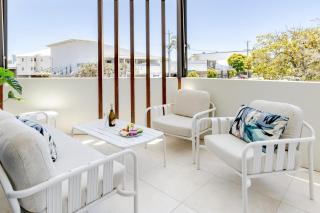 Breathe Coolum - coastal calm, walk to everything - 9