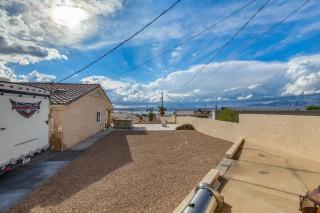 Welcome to Runabout Pool Lake Views Comfort - 3