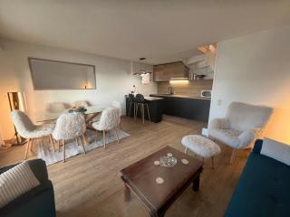 Triplex in Villars Centre with Parking - Totally Renovated - 7