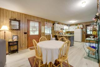 Smoky Mtn Hideaway Screened Porch and Fire Pit - 3