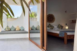 Shirley Boutique Hotel - 7