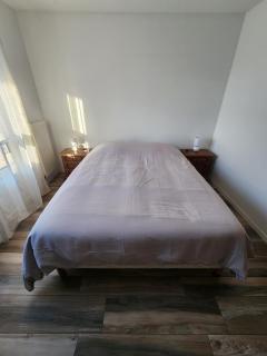 Appartement rez-de-jardin avec terrasse privative - 1