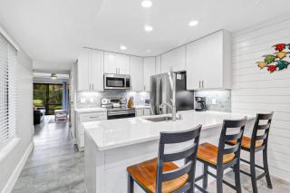 802 Harbourmaster Villa Pool Golf View Bike to Beach - 6