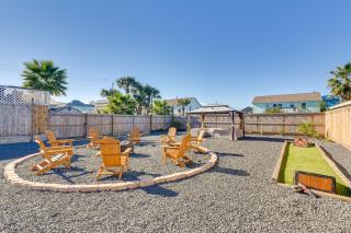 Galveston Getaway with Yard and Walk to Beach - 0