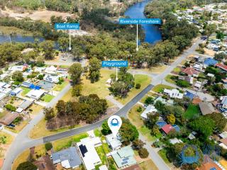 The Treehouse in Greenfields Mandurah - 0