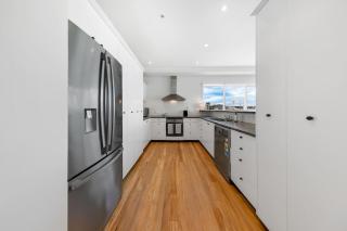 QV Stays Waterfront 2 Bed 2 Bath at Princes Wharf - Auckland - 3