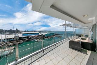 QV Stays Waterfront 2 Bed 2 Bath at Princes Wharf - 1