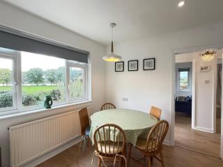 3 Bed Cottage in Central Topsham overlooking the River Exe with Parking - 7