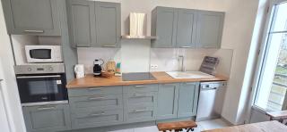 Panorama du sanctuaire 400 metres de la Grotte 3 chambres 8 personnes PARKING FERMÉ gratuit - 8