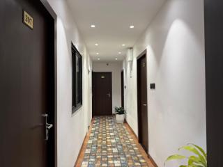 Hotel Aventus - by Urbantara - Indore - 3