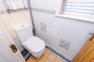 3BR Manchester Home By Kammili Properties With Free Parking & Fast City Access - 5