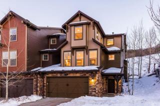 Luxury 4BD Retreat at Jordanelle, Private Hot Tub, Amazing Amenities - 9