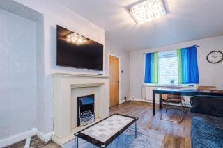 3BR Manchester Home By Kammili Properties With Free Parking & Fast City Access - 9