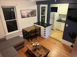 Lovely 2-Floor Heritage Cottage with Loft - 7