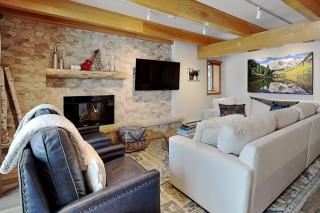 Timberline Condominiums 3 Bedroom Premier Unit B1A - 2