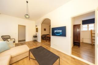 Old Town Suite with 2 bedrooms next to Town Hall - 5