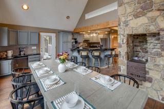 Waterfront Gem with Private Dock on Sullivan Lake! - 5