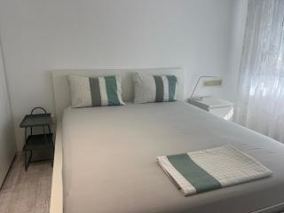 Cozy and modern apartment Krasno selo, free parking - 8