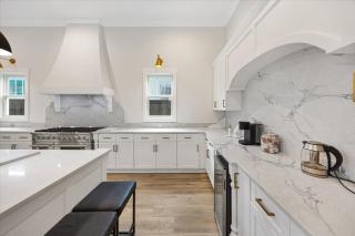 New Big Luxury 5BR Home in Dallas Downtown - 8