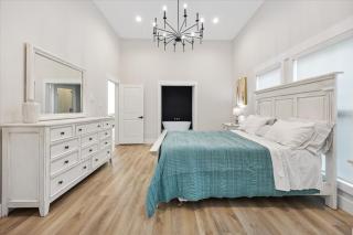 New Big Luxury 5BR Home in Dallas Downtown - 2