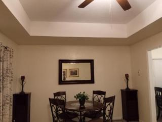 House near down town and fairgrounds - 7