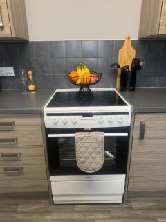 Lake District Fully Furnished Home - 8