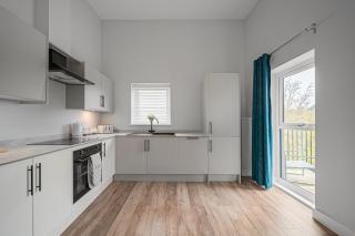 The Roost Group - 2 Bed Riverside Apartments - 7