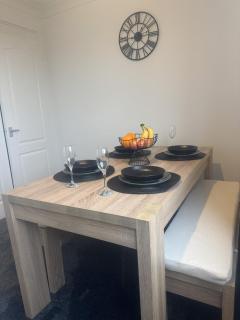 Lake District Fully Furnished Home - 4