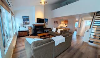 Unit 33 - 4 bedrooms - Sleeps 10 - 0
