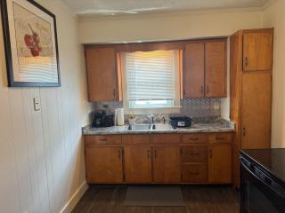 Perfect for Travel Nurses Quiet - 9