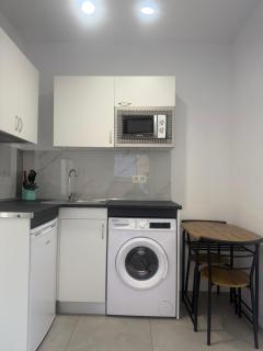 Apartamento a 10 min caminando de la Estación de bus y tren María Zambrano - 6