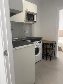 Apartamento a 10 min caminando de la Estación de bus y tren María Zambrano - 5