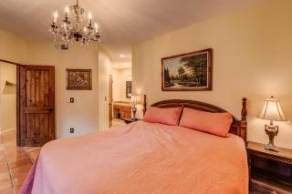 A Spectacular Retreat with Amazing Mountain Views! - 2