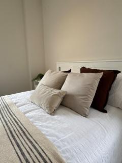 Central Aldershot Private room, Near Station & Town Centre - Aldershot - 2