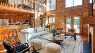 Raven by AvantStay Entertainers Dream w Pool Hot Tub Game Room 9 BRs - 4