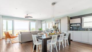 High Tide By AvantStay Incredible Beach Front Home w Pool - 3