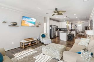 Old Canal Getaway Stay for 6 - 0