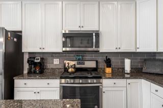 Old Canal Getaway Stay for 6 - 3