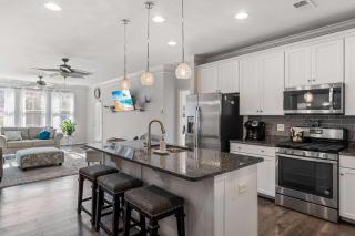 Old Canal Getaway Stay for 6 - 6