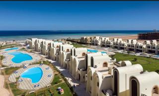Sahl Hasheesh Finest Chalet - Gravity resort beachfront family 2 bedroom - garden pools view waterpark NON EGYPTIAN ONLY - 3