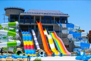 Sahl Hasheesh Finest Chalet - Gravity resort beachfront family 2 bedroom - garden pools view waterpark NON EGYPTIAN ONLY - 1