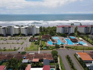 Luxury Oceanfront Penthouse w Loft and 2 Balconies - 3
