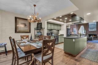 Park Ave Condo Pool Access Near Skiing - 8