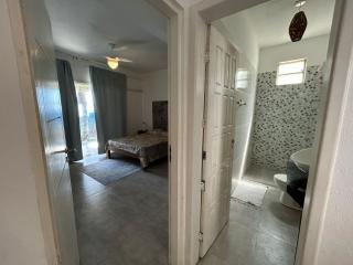 Casa Branca 1 Quarto Pé na Areia - 9