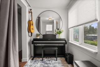 Bluebird 3 Bedroom Home in the Heart of Drumheller - 9