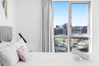 Belise - 16th floor Executive Apt for 2 plus parking - 5