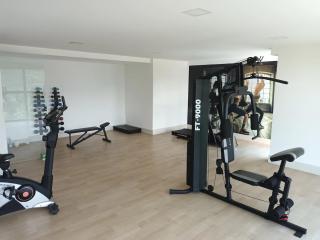 Oceanfront 2 Bedrooms with AIR CONDITIONING - 6X no interest Coffee Option - 5