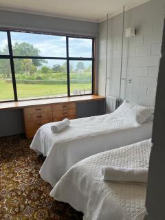 Quiet country setting- R3 Magnolia House - Temuka - 0