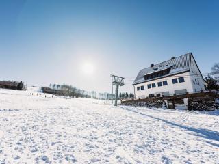 Q-Stall, Apartment 01 - Brilon - 8